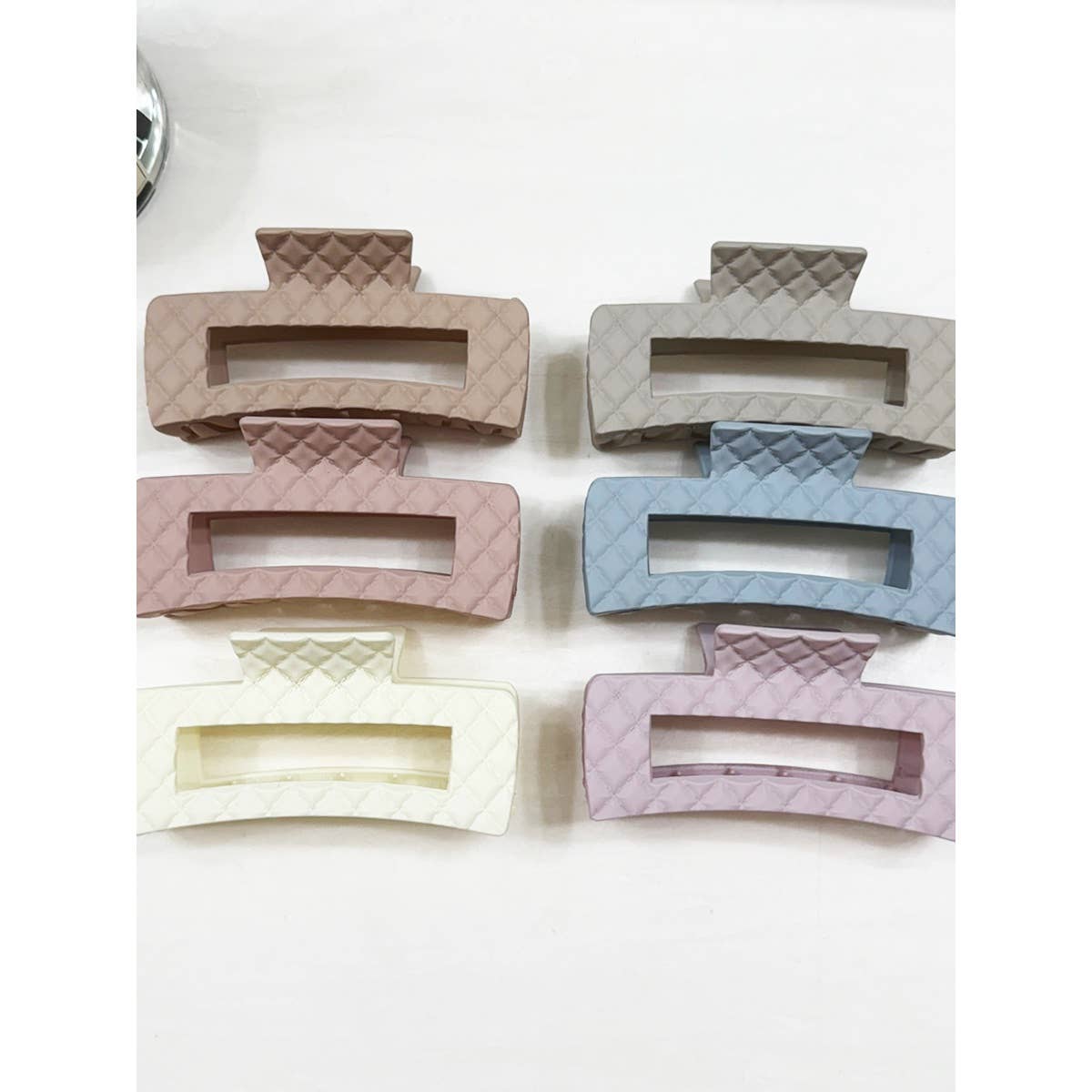 Matte Cut Out Rectangle Hair Claw boutique style from Ivy & Grace womens boutique