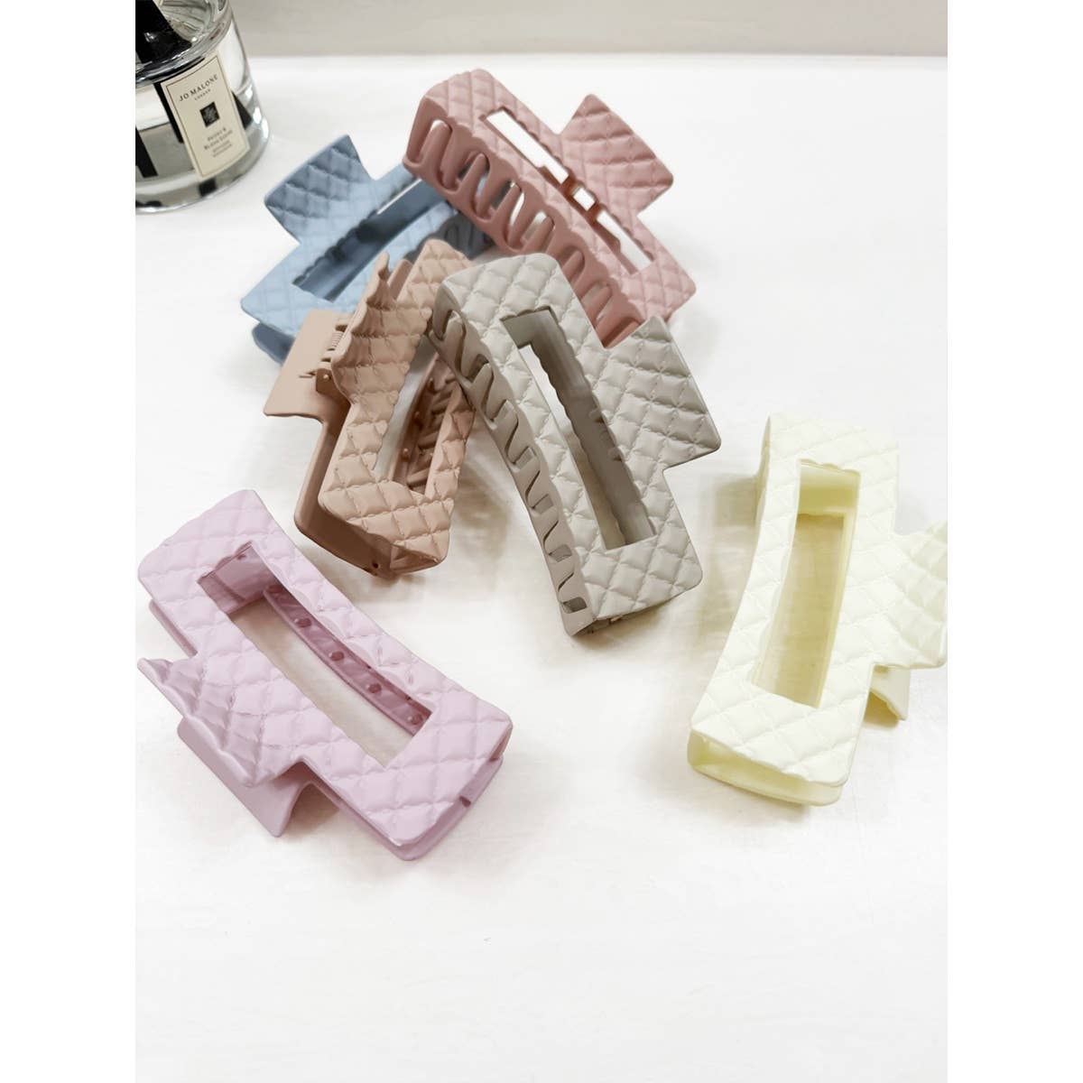 Matte Cut Out Rectangle Hair Claw boutique style from Ivy & Grace womens boutique