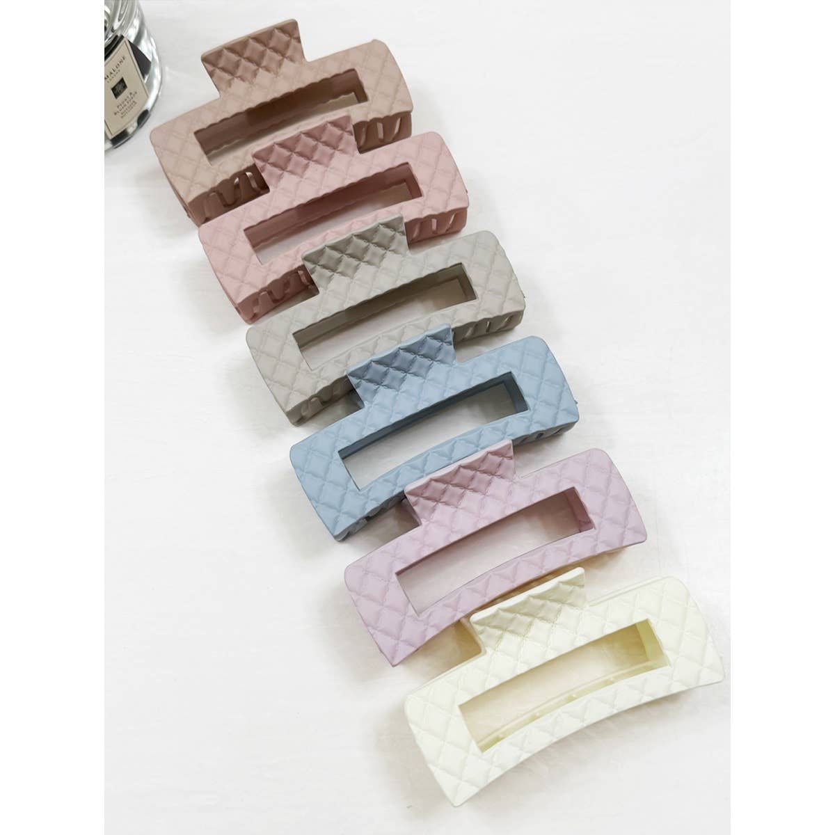 Matte Cut Out Rectangle Hair Claw boutique style from Ivy & Grace womens boutique