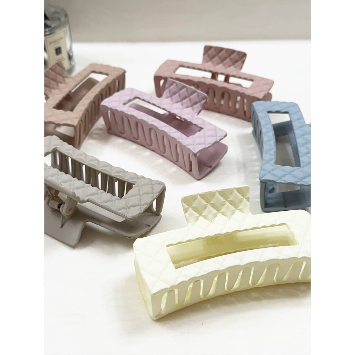 Matte Cut Out Rectangle Hair Claw boutique style from Ivy & Grace womens boutique