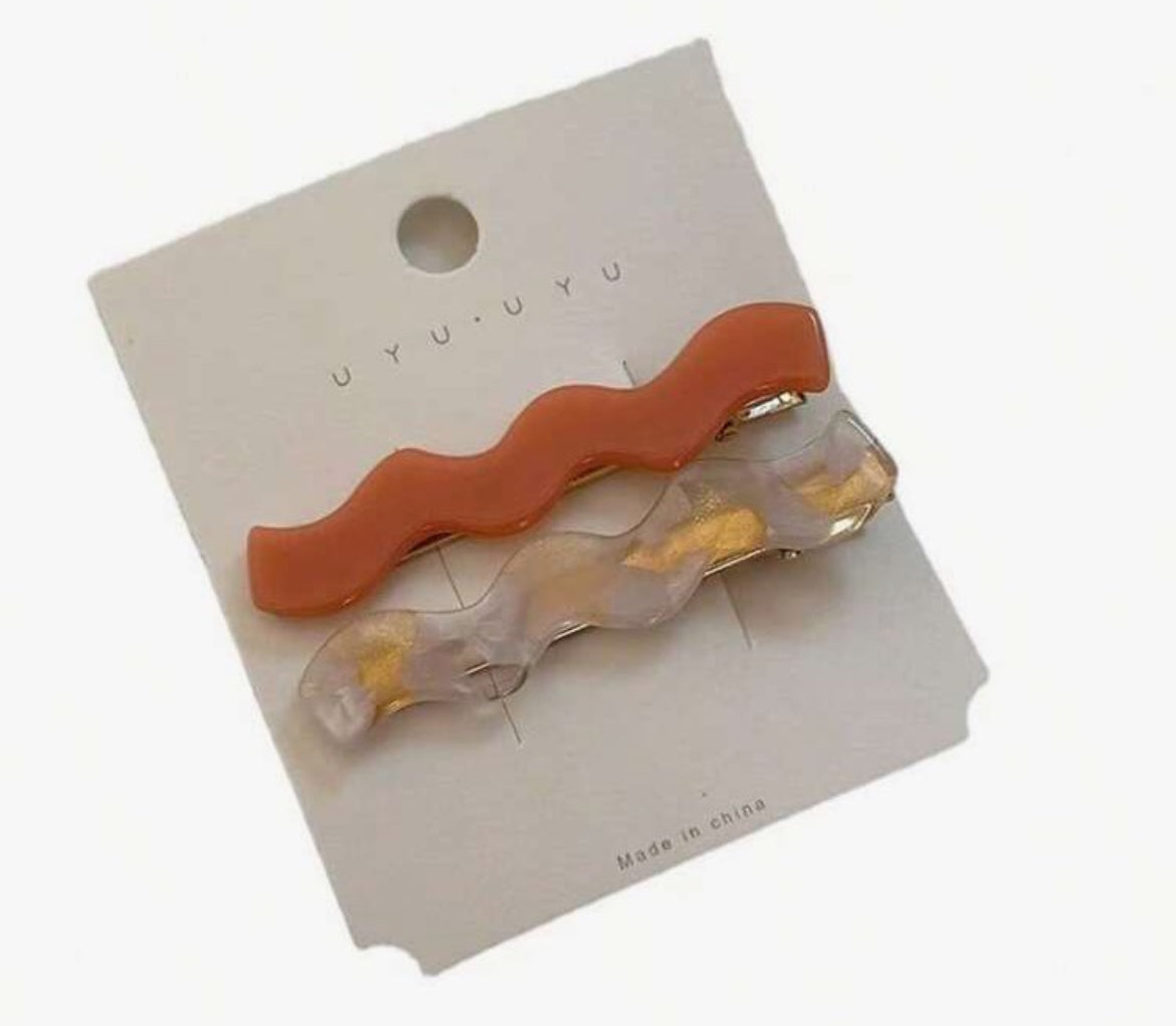 Wavy Clips boutique style from Ivy & Grace womens boutique