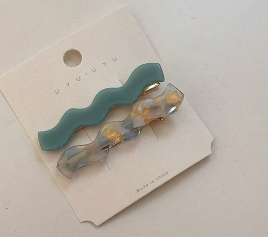 Wavy Clips boutique style from Ivy & Grace womens boutique