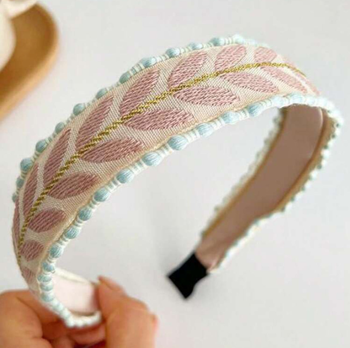 Boho Leaf Headband boutique style from Ivy & Grace womens boutique